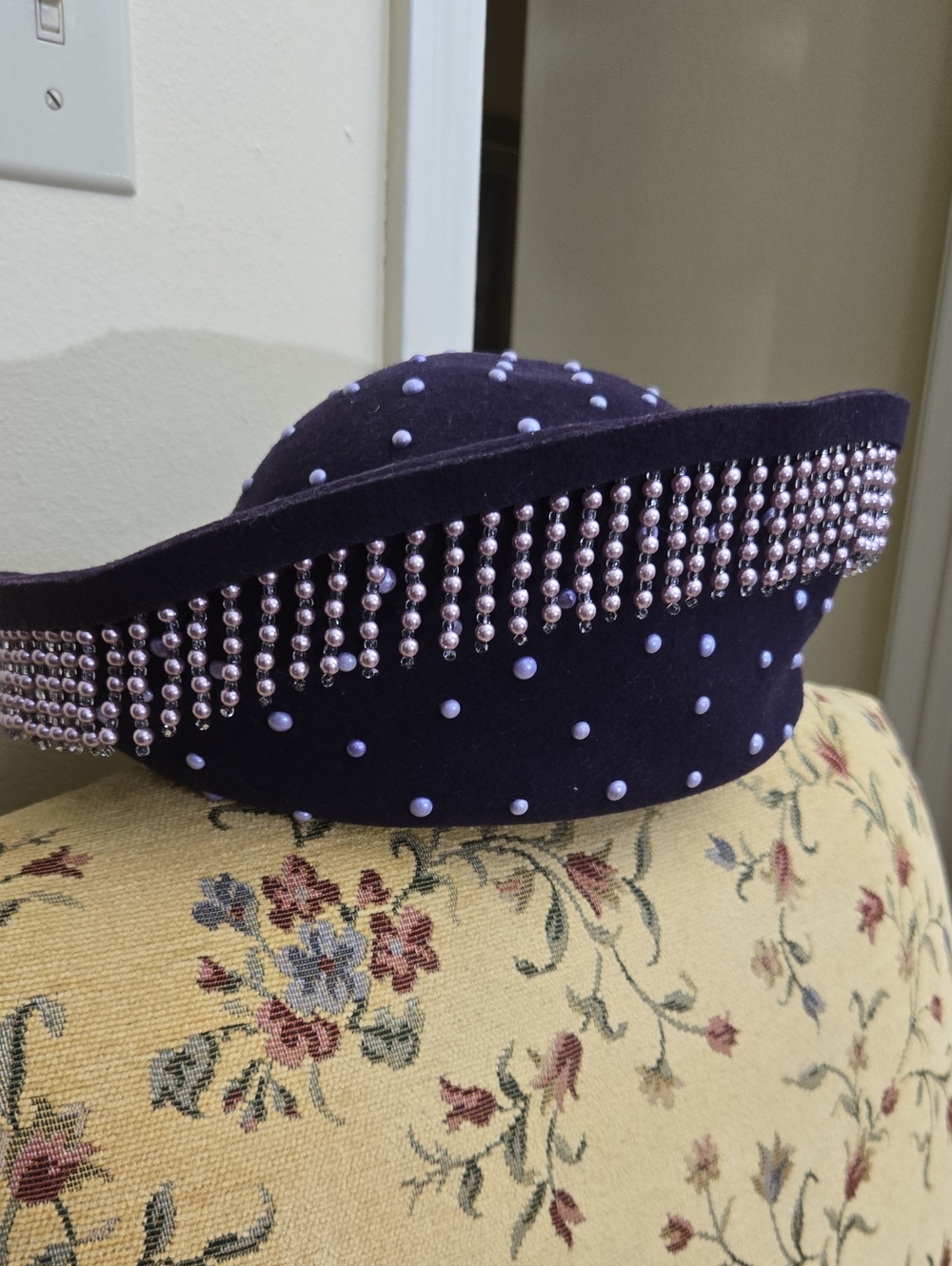 Purple Pearl-Embellished Felt Hat with Silver Bead Fringe